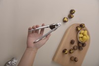 Portable Multifunction Nutcracker Chestnut Clip, 430 Stainless Steel Cross Blade Pistachio Opener, Walnut Plier